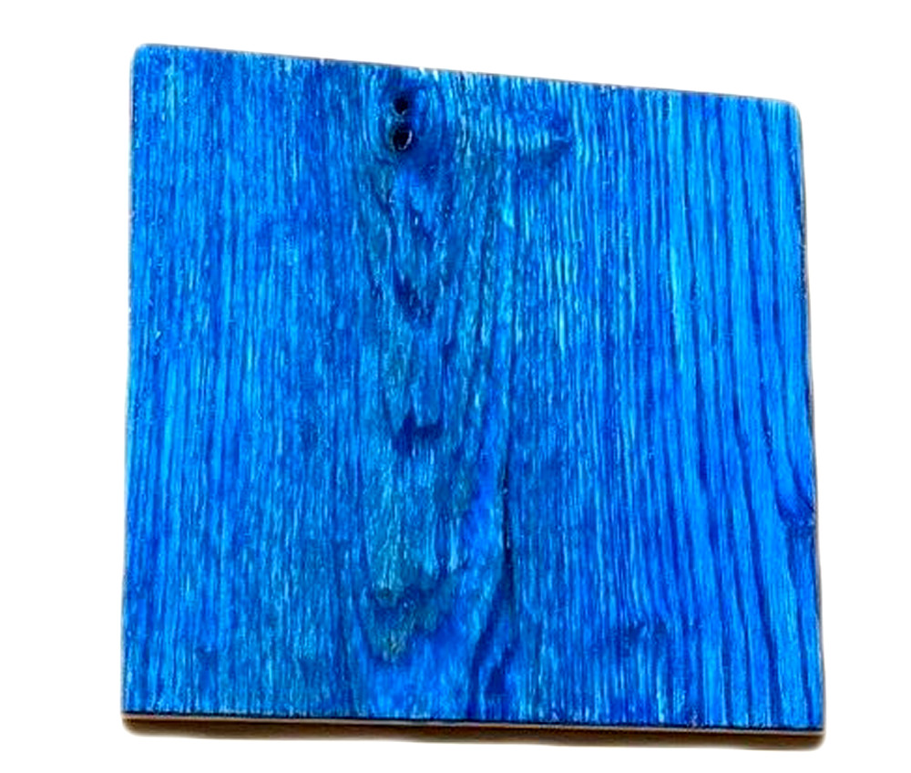 Keda Blue Dye Wood Stain Is Alcohol Based Dye Stain That Makes Vibrant Blue Wood //WE ARE RACESPOT