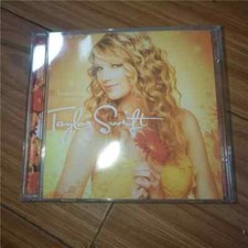Beautiful Eyes of Taylor Swift CD & DVD Class...