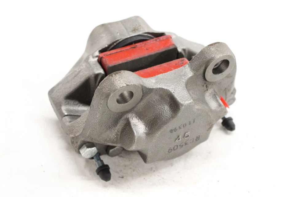 VW Volkswagen Vanagon Transporter Front Right RH Loaded Brake Caliper 1976-1985 - Image 4 of 4