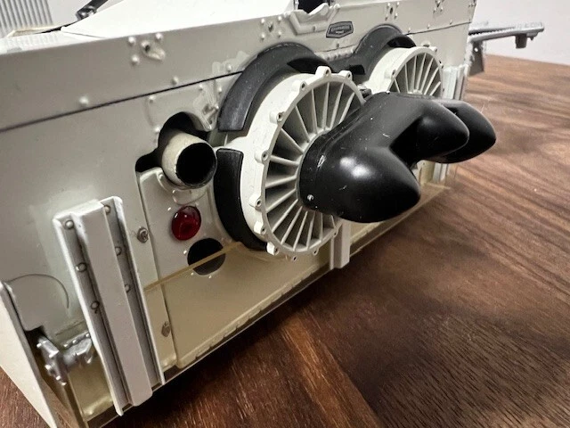 Exoto | 1:18 | FIRST SHOT | 1970 Exoto Chaparral 2J | COA | FHT18241 FS - Image 4 of 4