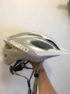 64cm bike helmet