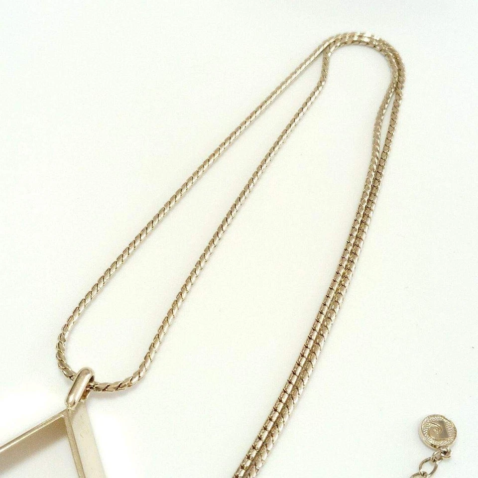 Near mint Pierre Cardin Longer gold necklace Statemen S004 - Photo 4/4