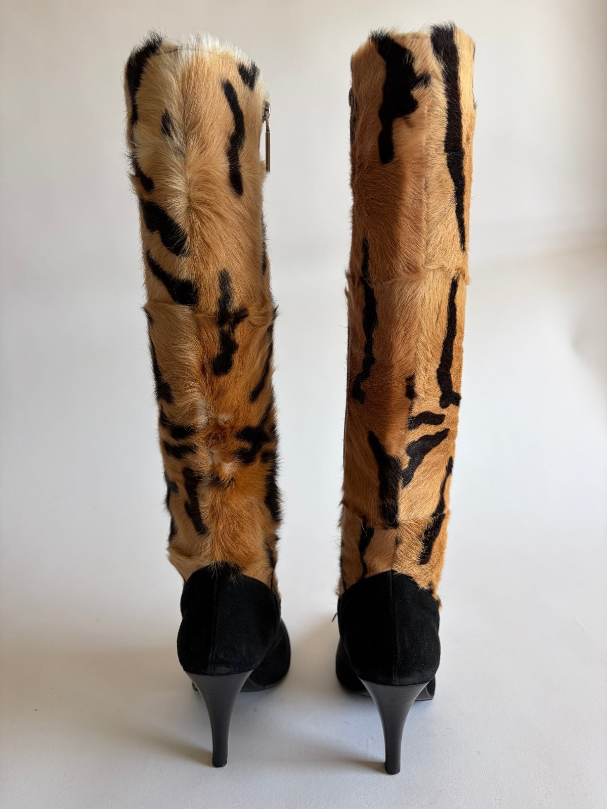 VINTAGE VERSACE FAUX FUR KNEE-HIGH BOOTS image 9