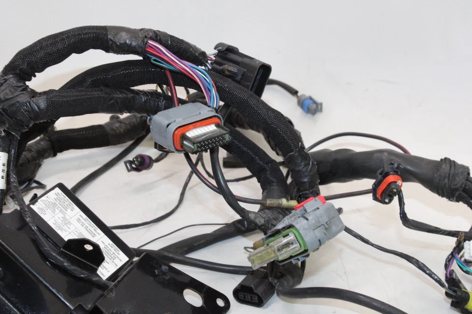 Victory Hammer 2006 OEM motor principal arnés de cableado motor telar de cable Foto 3 de 4