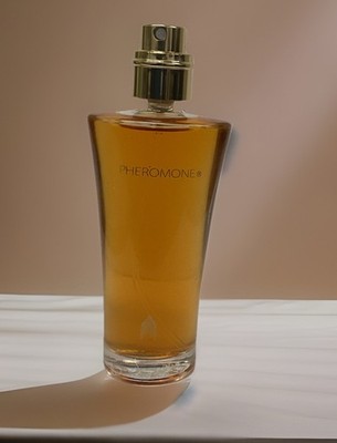 Pheromone Eau De Parfum 1fl Oz 30ml. It Doesn t Have A Lid.