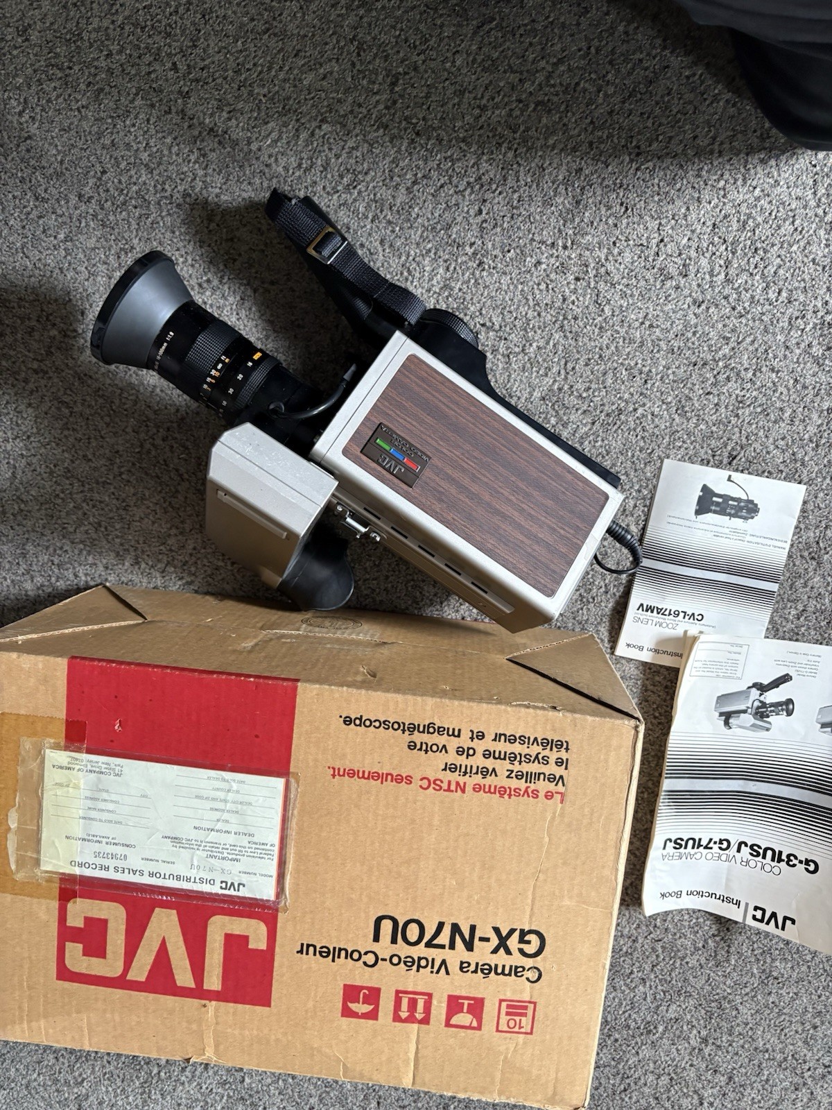 Deluxe Model With Canon Zoom Lens