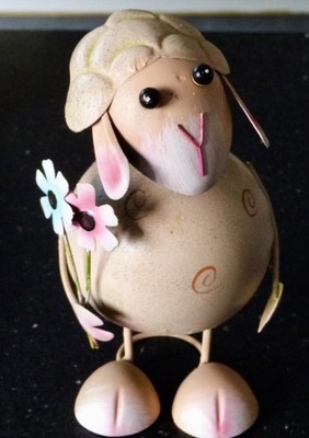Wobbly Bobbly Sheep (Garden Ornament)