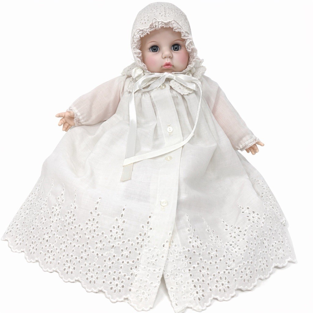 Madame Alexander Victoria Christening Baby Doll 1975 16" Cri