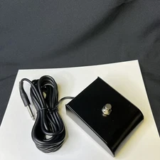 1-Button FOOTSWITCH • Fits CRATE Guitar & Bass Amplifiers • ¼" Audio Style Plug