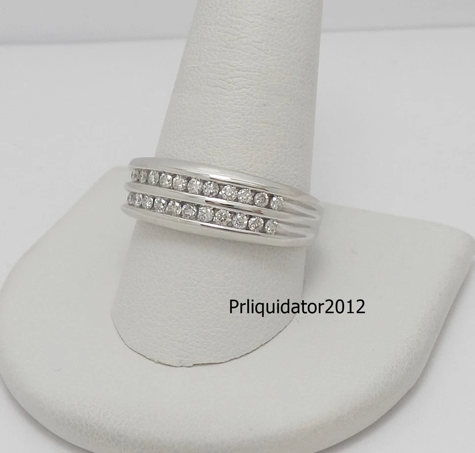 ANILLO DE BODA DE DIAMANTES NATURALES DE 1/2 QUILATE DE ORO BLANCO DE 10 K PARA HOMBRE Foto 3 de 4