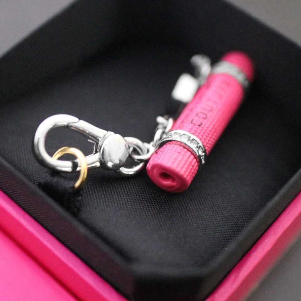 Novo com etiquetas Juicy Couture tapete de ioga rosa aposentado pulseira de cristal novo com etiquetas NOVO - Imagem 3 de 4