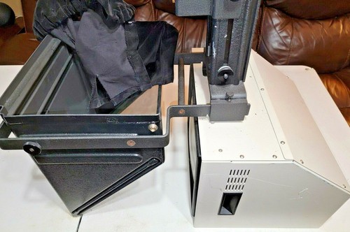 (2) TEKSKIL, MONITOR PROMPTERS, SPEECH AIDE PROMPTERS, 1 CLOTH HOOD, 120V, USED - Picture 7 of 12