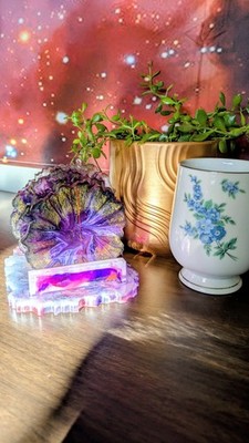 Ripple Flowers Epoxy Resin Coaster With Holder 