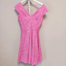 Calvin Klein Pink Circle Jacquard V-Neck Fit and Flare Dress Size 6