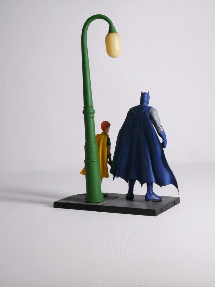 Batman & Robin Il ritorno del Cavaliere Oscuro DC Direct Action figure NO BOX - Immagine 4 di 4