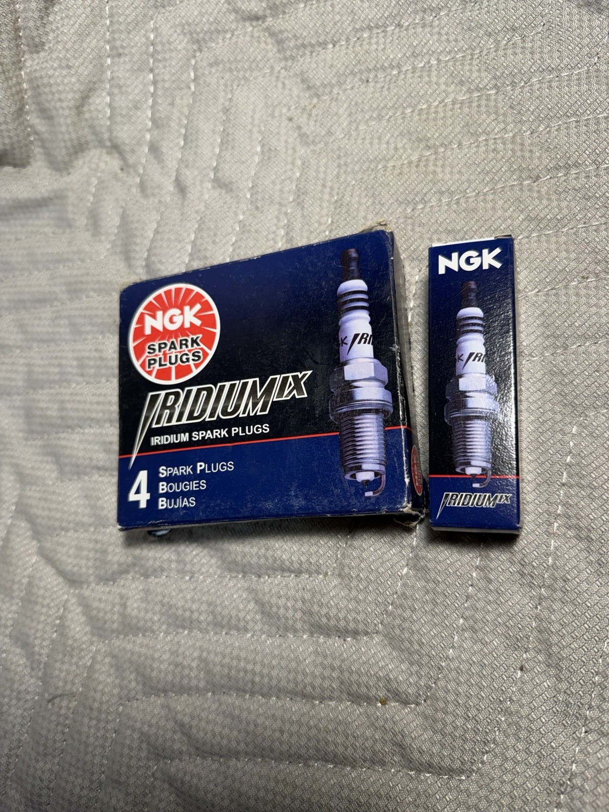 5 Pack Genuine NGK 2667 Iridium IX Spark Plugs BKR7EIX
