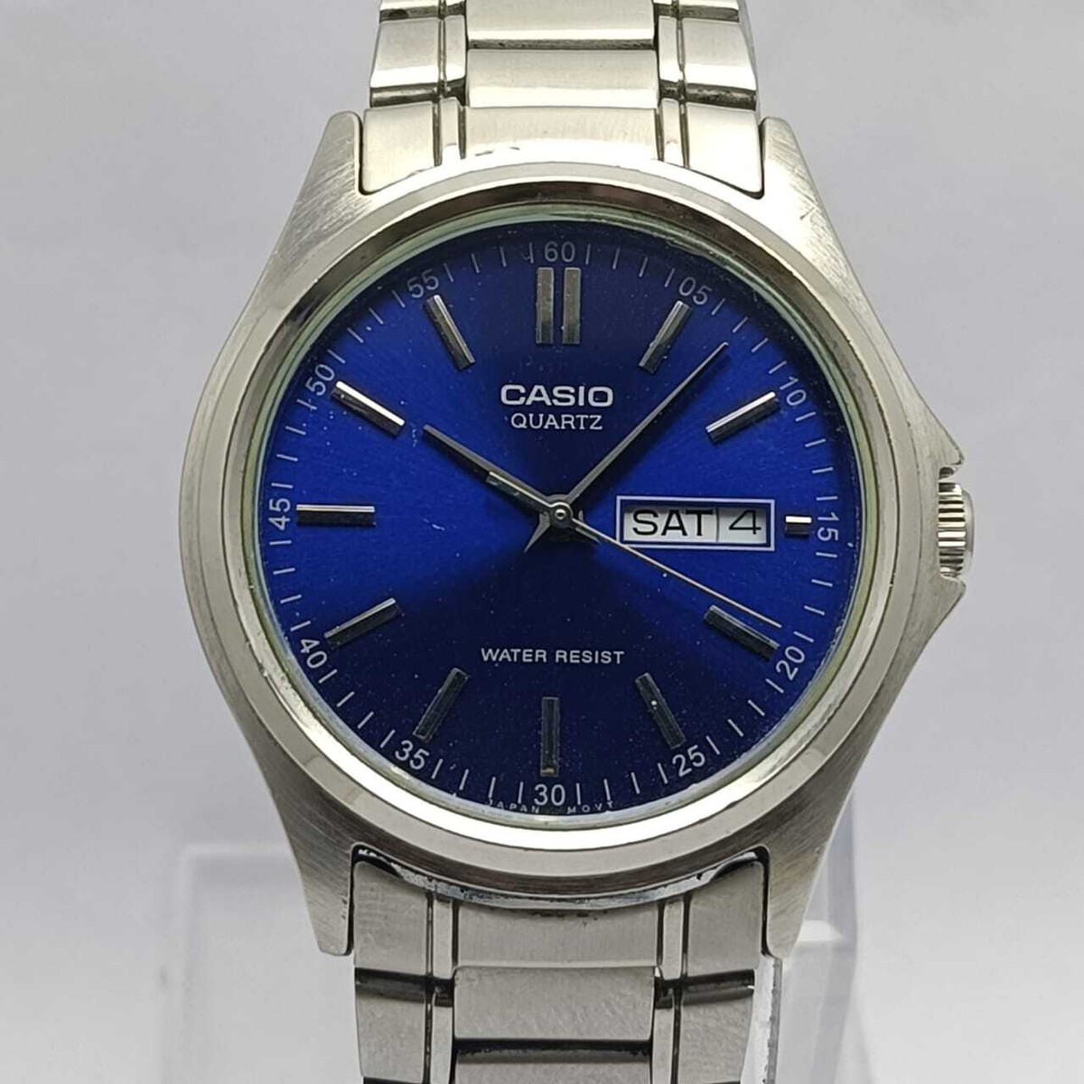 Casio Quartz MTP-1239DJ Blue Dial 1333 Day/Date Vintage Men's