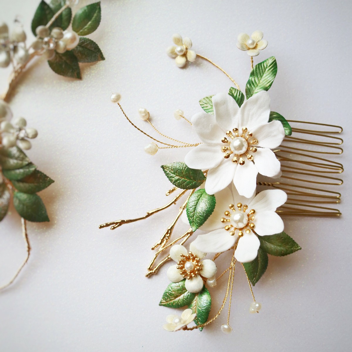 Handmade Bridal Floral Hair Comb Creamy floral garden comb, large - Style #2551 main image 2