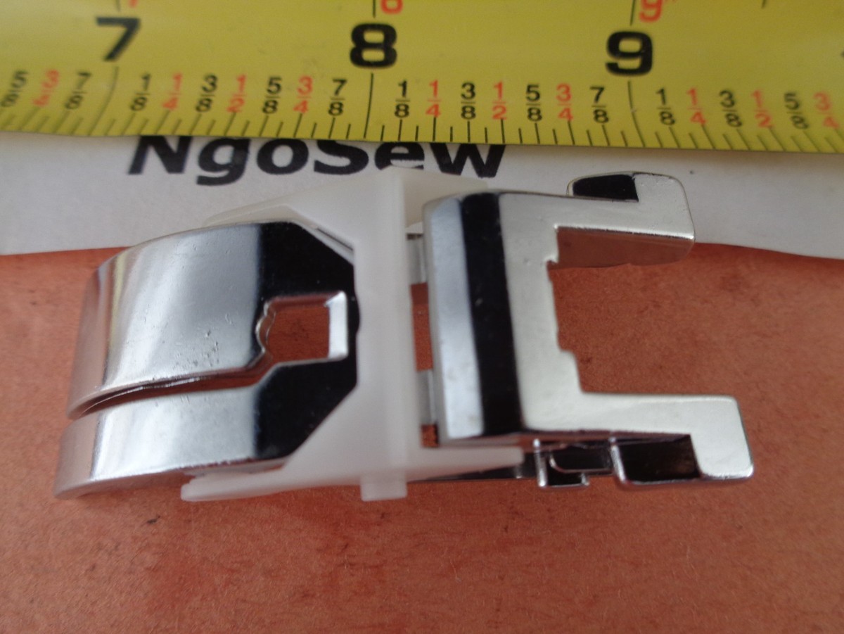 フットプリンター Genuine Gliding Foot Toyota Rs-2000 Sewing Machines #672580-fbd10