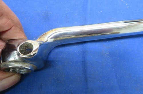 Manivela de arranque Triumph T120 T140 NOS, de fábrica, con perno de pedal # 57-2173 - Imagen 3 de 8