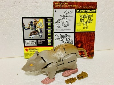 Beast Wars: vintage 1997 Rattrap w/ smooth bubble cardback cutouts complete lot