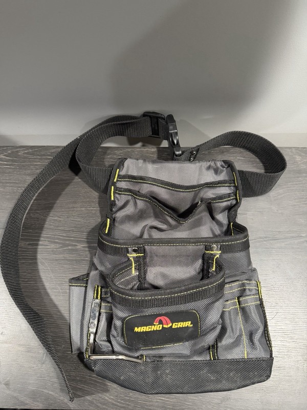 MagnoGrip Tool Belt Pouch Adjustable Quick Release Buckle Gray/Black