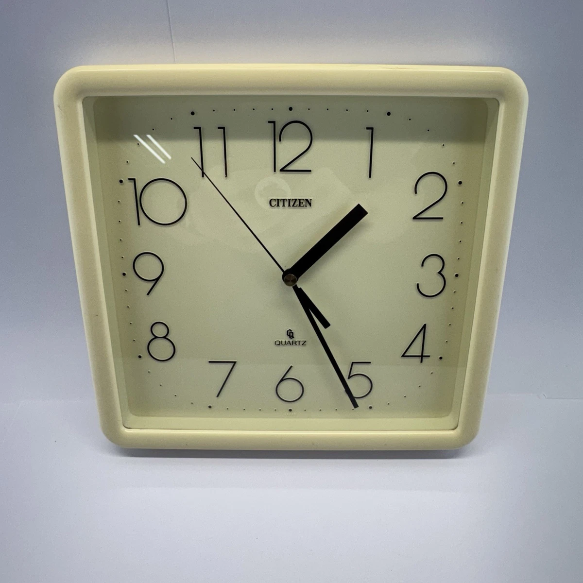 Preços baixos em Relógios de parede de Plástico Citizen | eBay