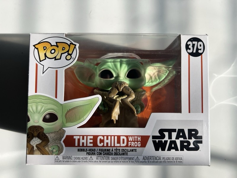 Funko Pop! Vinyl: Star Wars - The Child with Frog #379