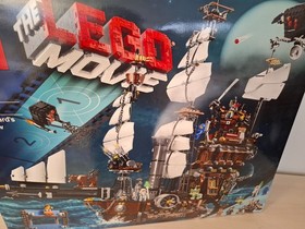 Genuine Lego Set Lego Movie 70810 - Eisenbeard's Sea Cow + OBA + Original Box