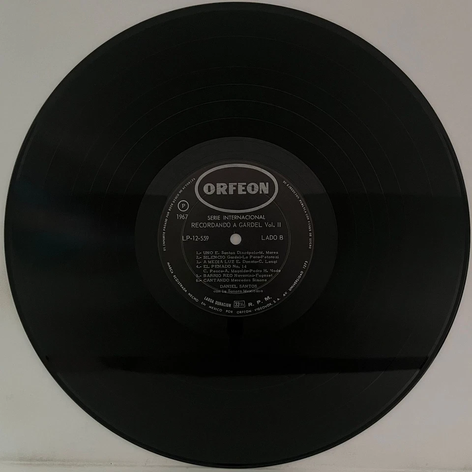 DANIEL SANTOS CON LA SONORA MEXICANA-RECORDANDO A GARDEL VOL.II-1967 MEXICAN LP - Image 4 of 4