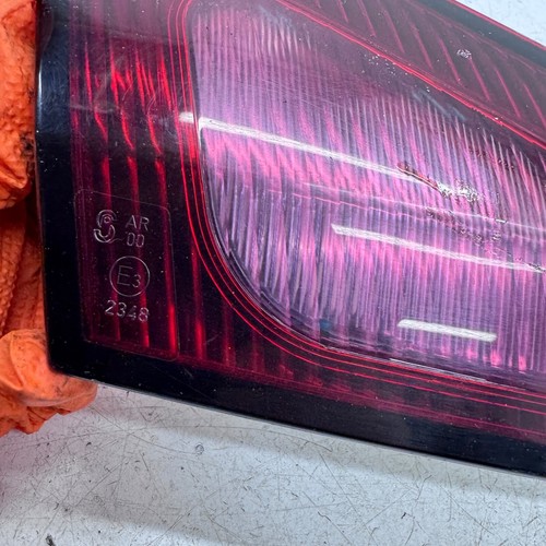 LUZ TRASERA MITSUBISHI COLT CZ1 FACELIFT 8330A481 NSR LH PASAJERO IZQUIERDO 08-13 - Imagen 5 de 14
