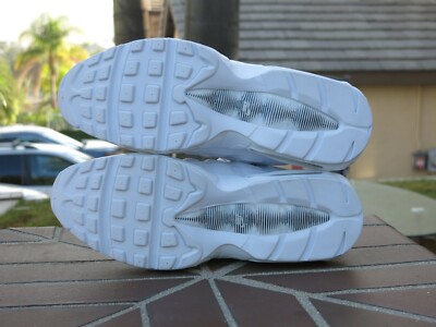 Nike Air Max 95 Essential Men's Running, Cross Training Sneakers