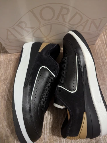 Air Jordan 2 retro low schwarz gold in 40