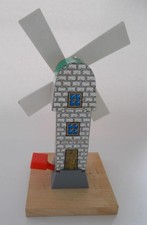 Thomas  Friends Wooden Collapsible Windmill Works