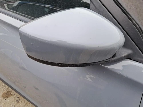 Used Right Door Mirror fits: 2021 Nissan Kicks power w/o blind spot alert Right