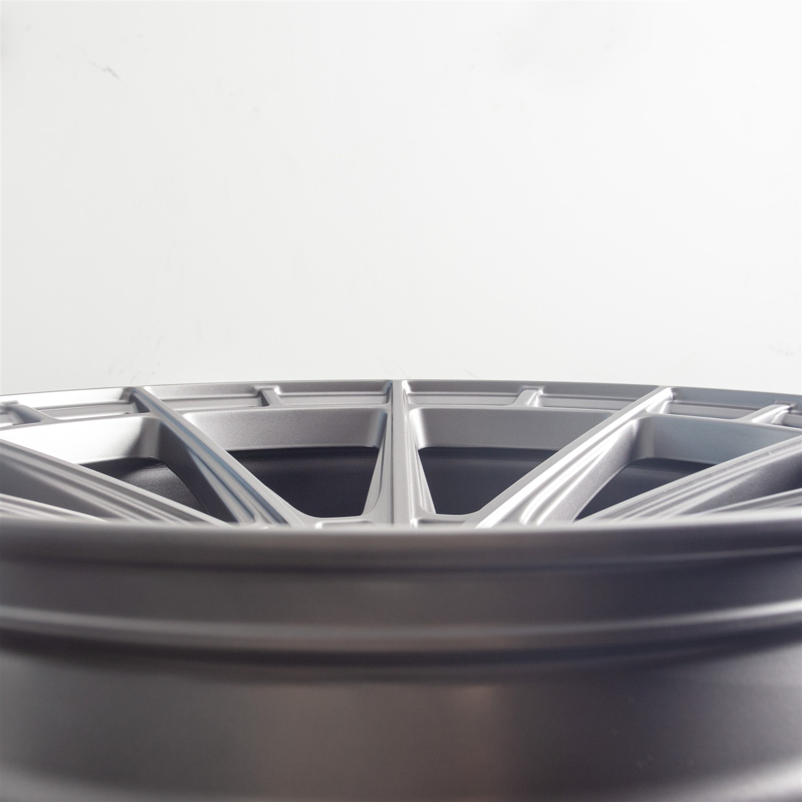 Maserati GranTurismo Wheel Gunmetal