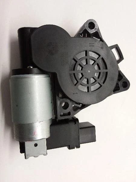 2004-2009 MAZDA 3 Front Passenger Right Power Window Motor  - Image 3 of 4