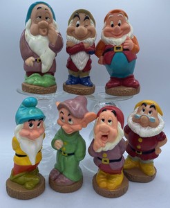 Vg Walt Disney Seven Dwarfs Bundle Lot of 7  Rubber Squeaker  Toy