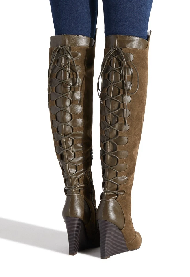 Olga от SHOEDAZZLE, оливковый зеленый искусственной замши/кожаный корсет OTK на танкетке ботинки, размер 8 - Изображение 2 из 4