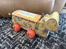 Vtg 1960s Made In USA Fisher Price Toys Happy Hippo pull toy #151