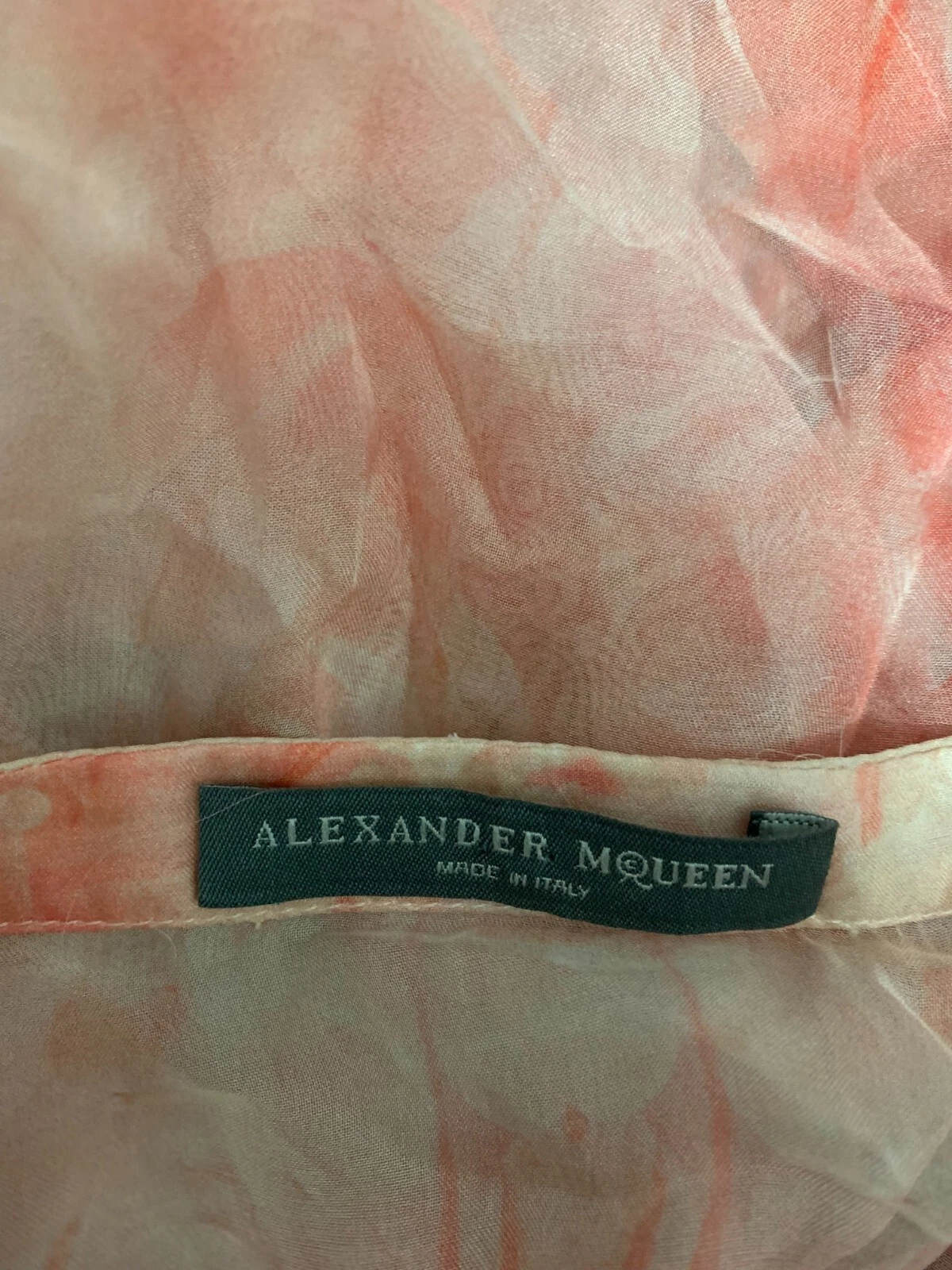 Alexander McQueen abito trasparente manica lunga rosa con bottoni taglia 44 (US 10) us intime ottimeioni