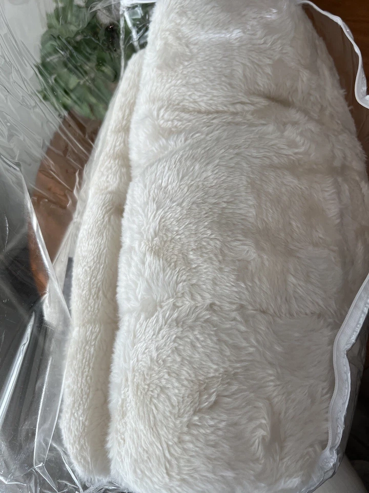 Edredón de piel sintética Pottery Barn Alpine, blanco/alpino, completo/queen Foto 4 de 4