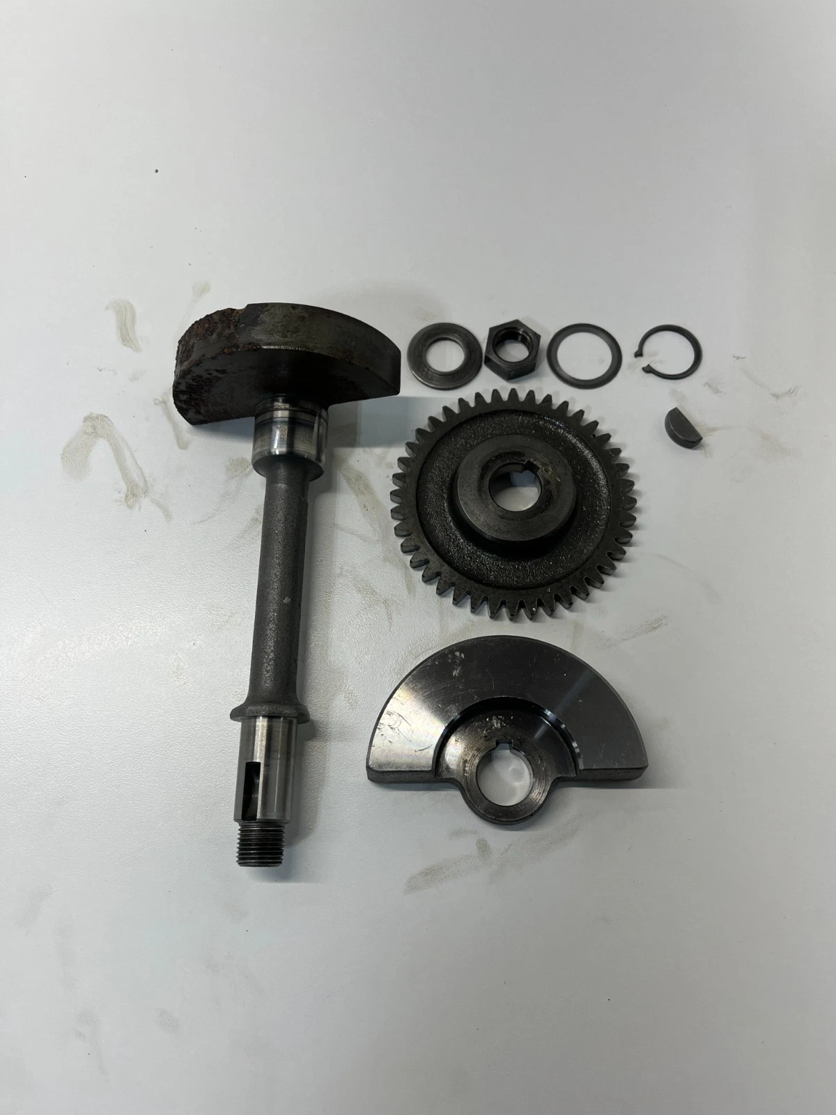 87 SUZUKI LT500R lt 500 r Quadzilla OEM Crankshaft Crank Shaft Counter Balance