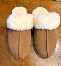 UGG Scuffette Women's Brown Suede Shearling Slip-On Slippers US 7