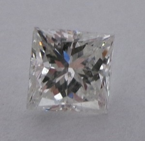 1/3CT. BEAUTIFUL CUT EARTH MINED PRINCESS CUT DIAMOND G I1  FREE SHIPPING