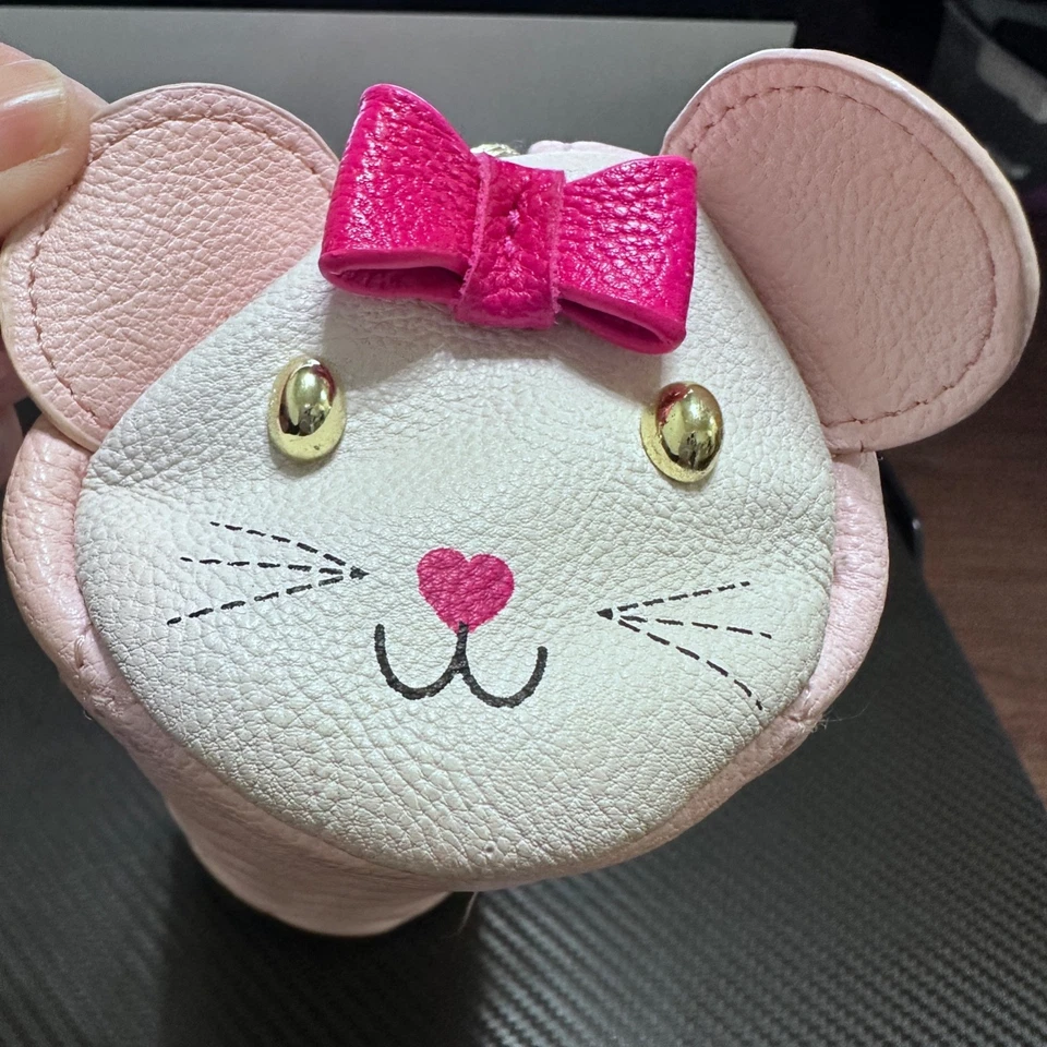 Betsey Johnson Mouse Acolchado Rosa Cosmético Cremallera Bolsa Cepillo Estuche de Transporte Foto 2 de 4