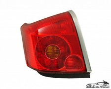 Rückleuchte Links für Toyota Avensis T25 Limo 03-06
