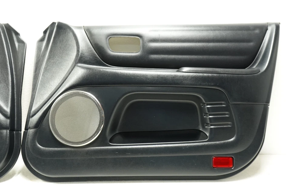 Paneles de puerta de cuero de fábrica delanteros y traseros de cuero negro Lexus IS300 2001-2005 OEM Foto 2 de 4