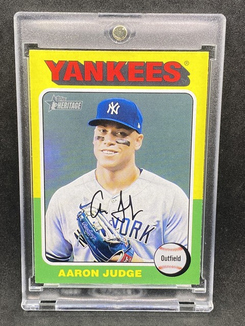 Aaron Judge Green Yellow Retro Topps Heritage Yankees Mvp