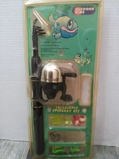 VTG OUTDOOR KIDS Telescopic Spincast KIT Rod/ Reel W/ TACKLE  5' (N.O.S)